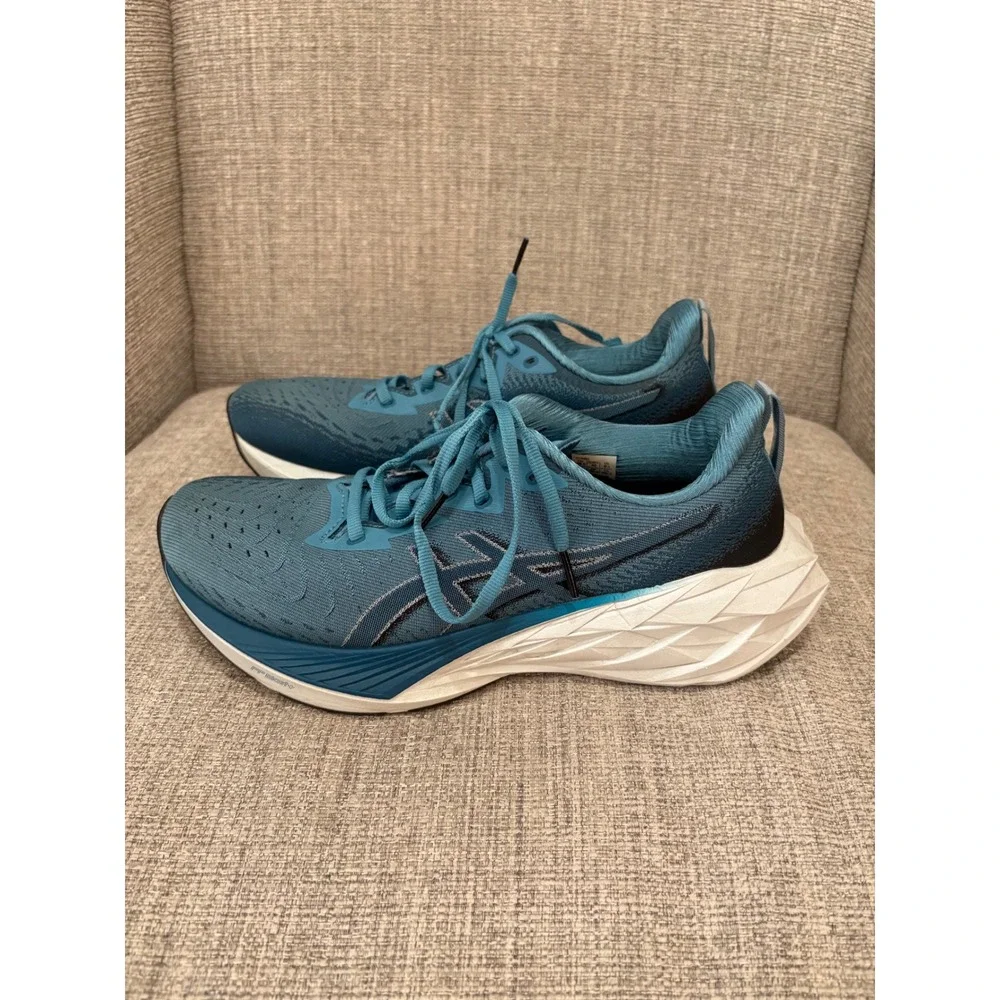 ASICS Novablast 4 Storm Blue Black Running Shoes 1011B693 Mens 8.5